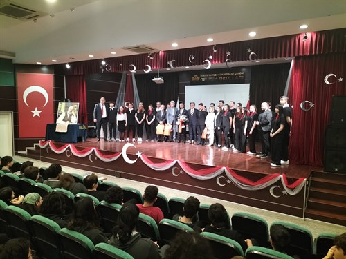 Gelişim Okullarında Mehmet Akif Ersoy'u Anma programı düzenlendi.