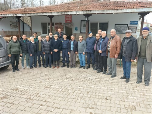 Kaymakamımız Sayın Sadettin Yücel ve  İlçe Jandarma Komutanı Binbaşı Sayın Aykut Yiğiter, Mollaoğlu Mahallesi Muhtarlığına Ziyarette Bulundu.